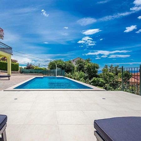 Luxury Apartments Kostrena With Pool المظهر الخارجي الصورة