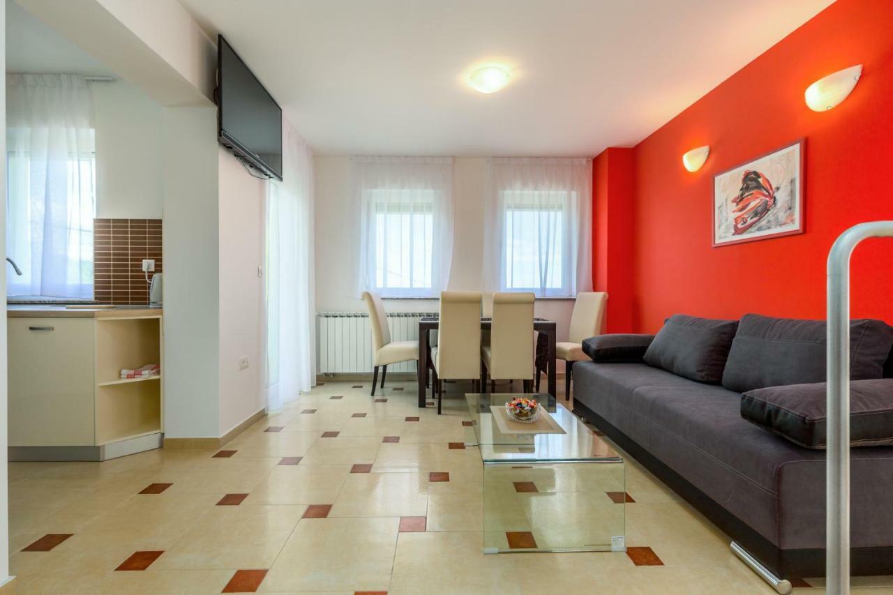 Luxury Apartments Kostrena With Pool المظهر الخارجي الصورة
