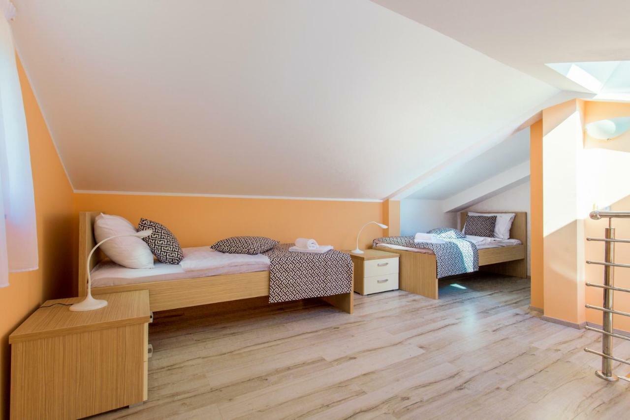 Luxury Apartments Kostrena With Pool المظهر الخارجي الصورة