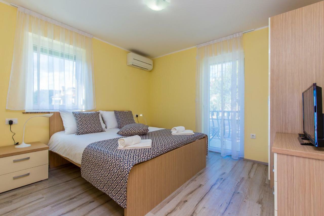 Luxury Apartments Kostrena With Pool المظهر الخارجي الصورة