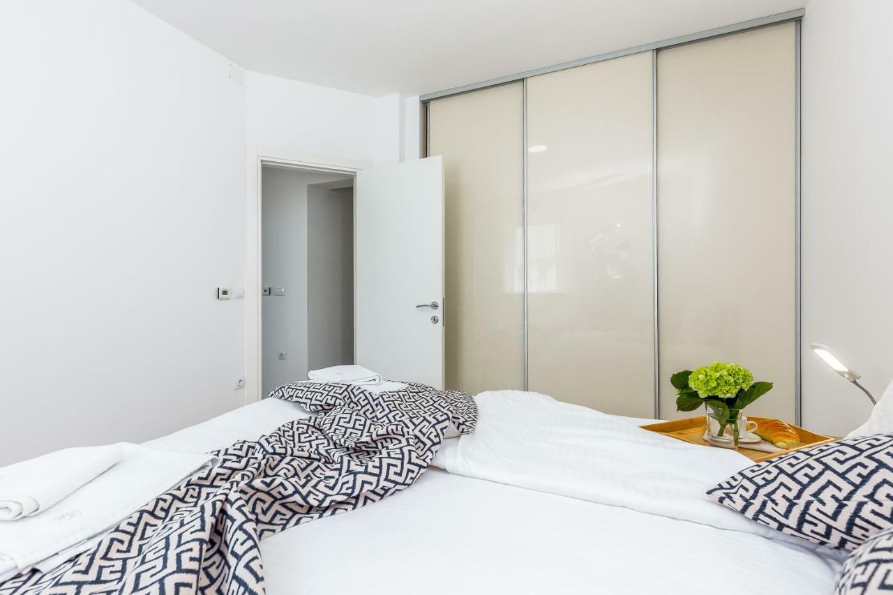 Luxury Apartments Kostrena With Pool المظهر الخارجي الصورة