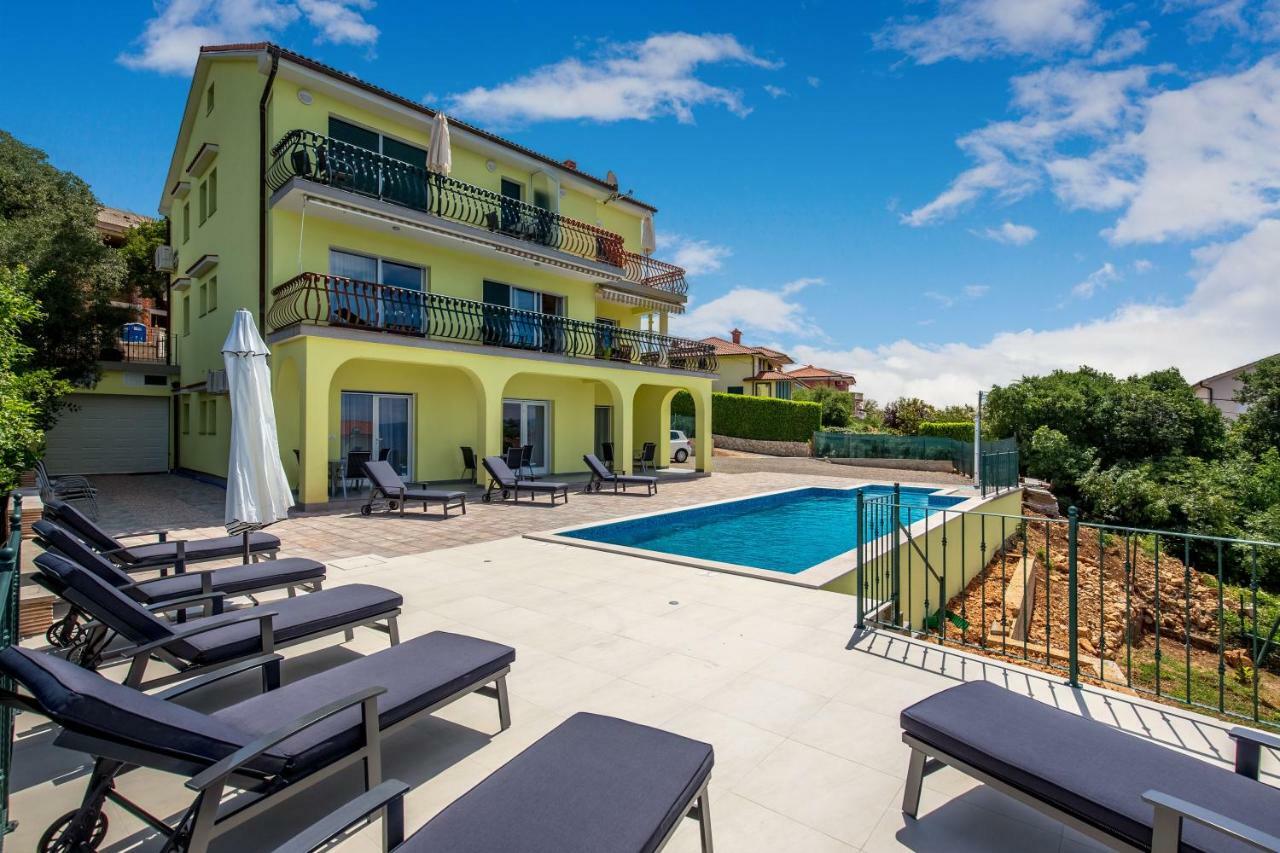 Luxury Apartments Kostrena With Pool المظهر الخارجي الصورة